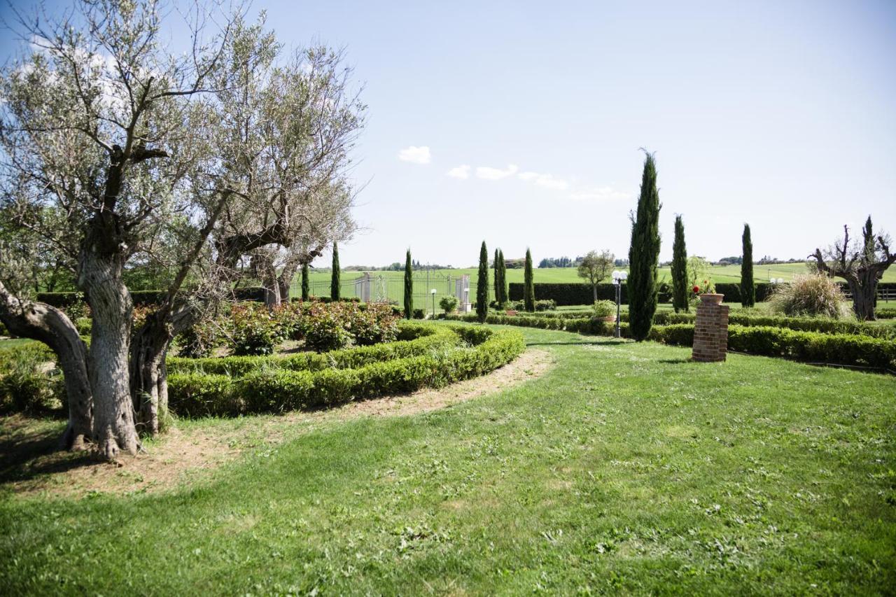 Podere San Giuseppe Bed & Breakfast Castiglione del Lago Exterior foto